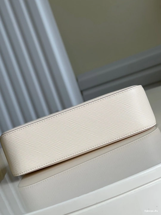 VUITTON MARELLE LOUIS 0418